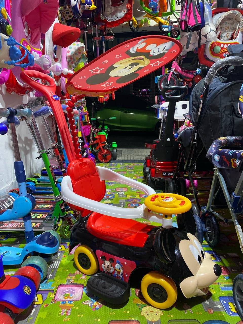 CARRO CON EMPUJADOR DISNEY MICKY