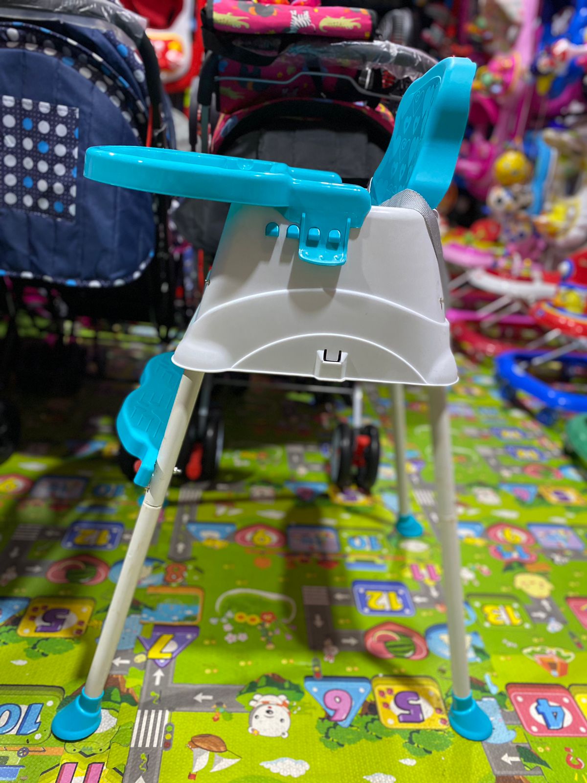 SILLA COMEDERO SUKI