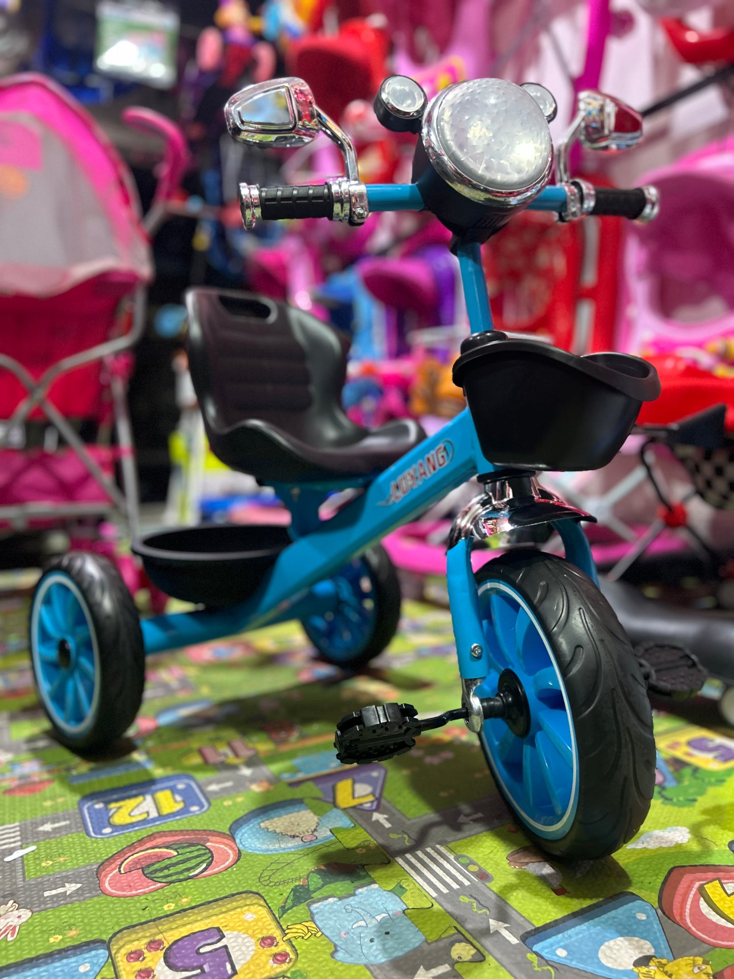 TRICICLO MICKY / MINNIE