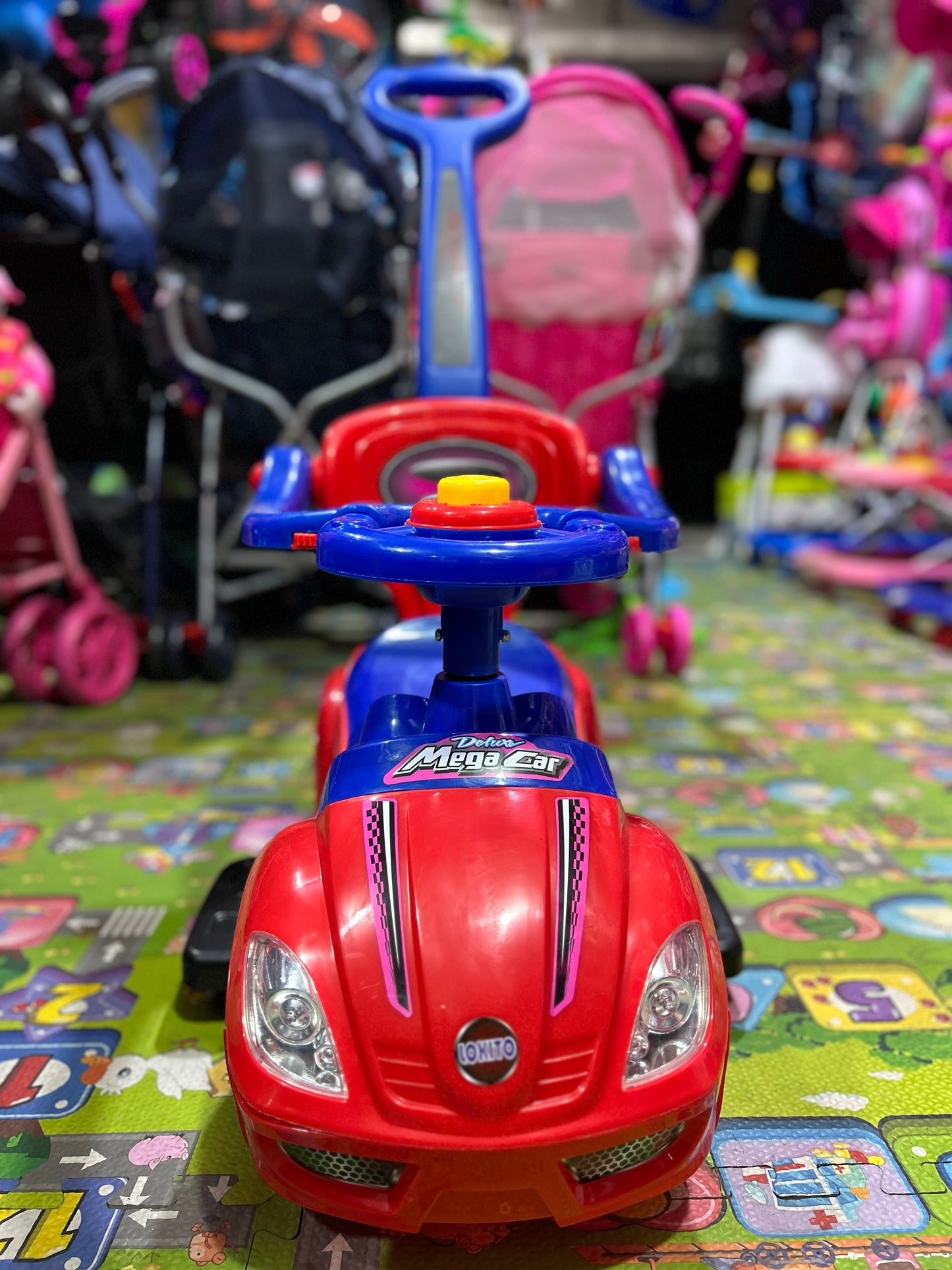 CARRO CON EMPUJADOR MEGACAR
