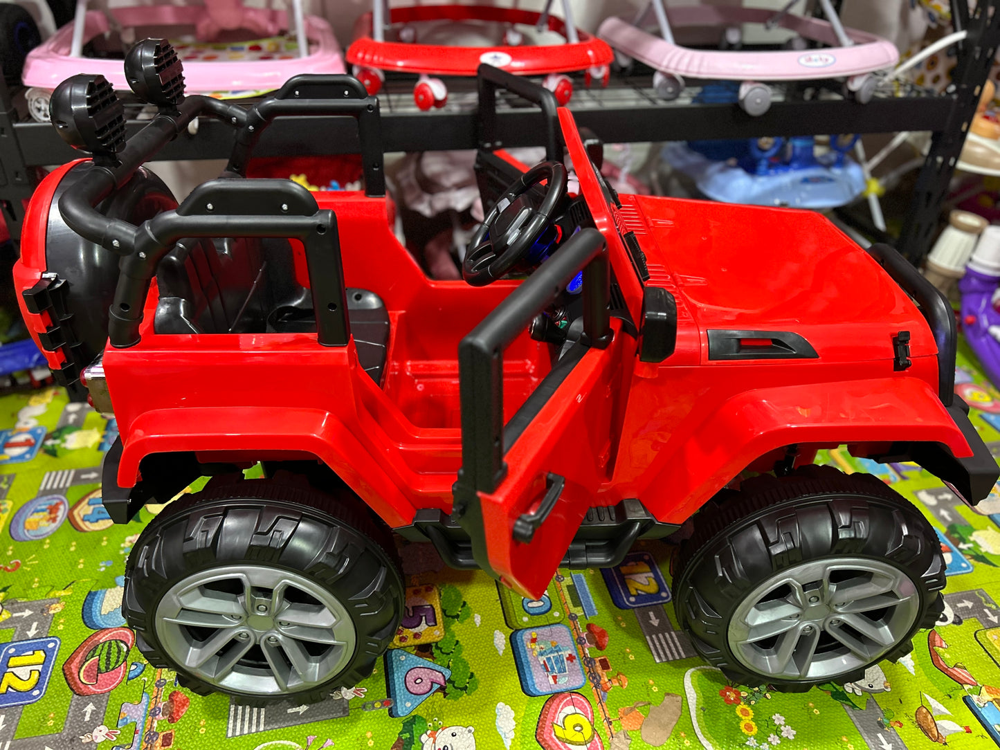 CARRO ELÉCTRICO BJQ6688