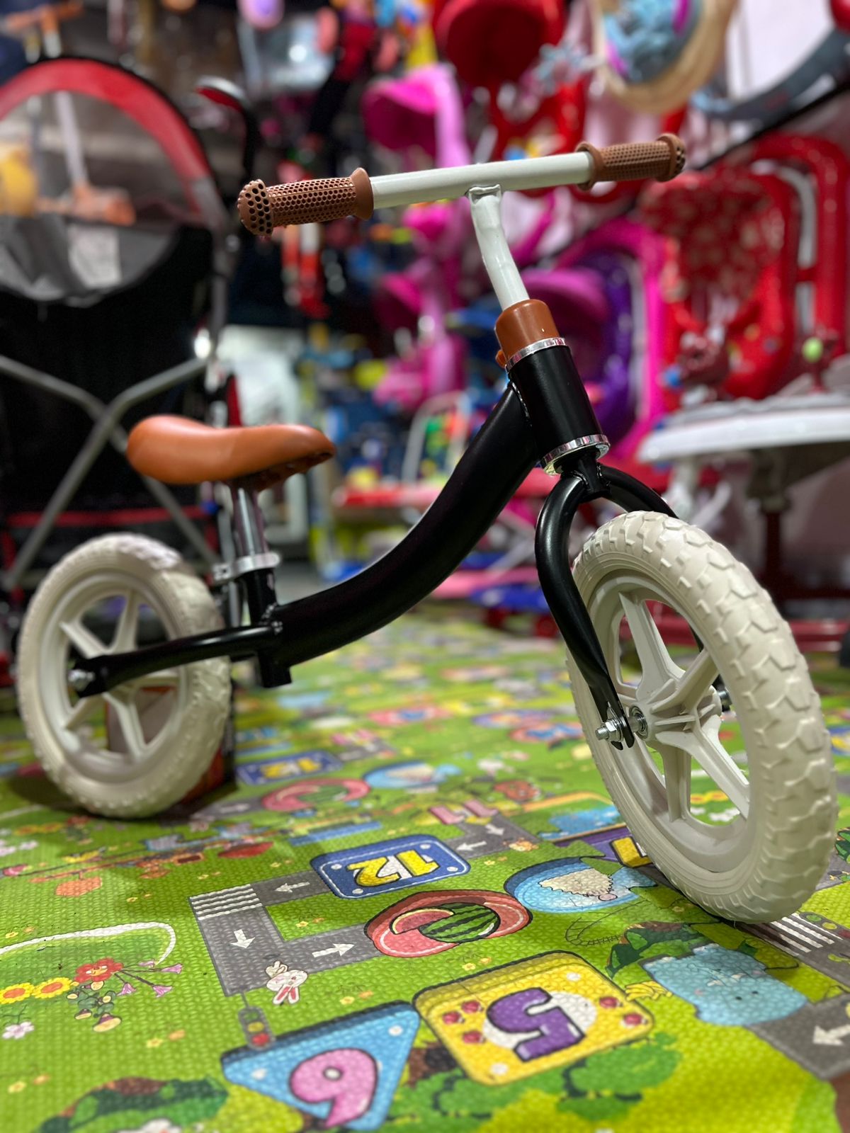BICICLETA DE EQUILIBRIO